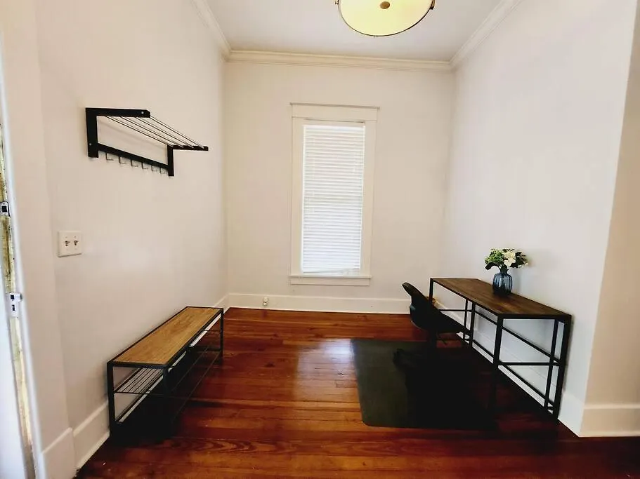 Overton Square - Spacious & Central contacts